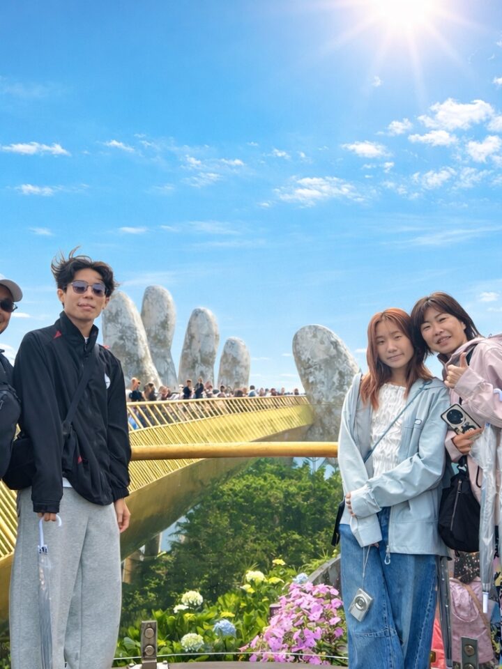 Early Bana hill ( Golden hand bridge ) + highlight Marble mountain tours
